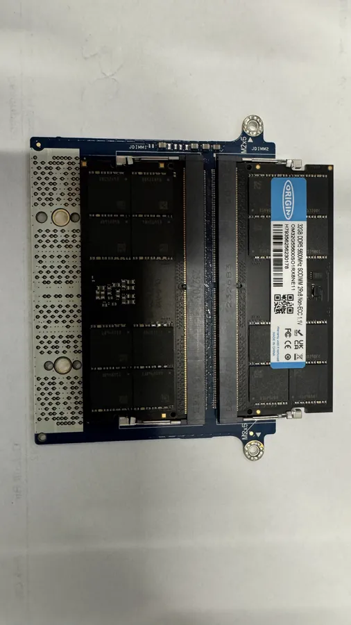 64GB DDR5 4800MHz PWS 76/7770/2 X 32GB 1R SODIMM ON CAMM ADP