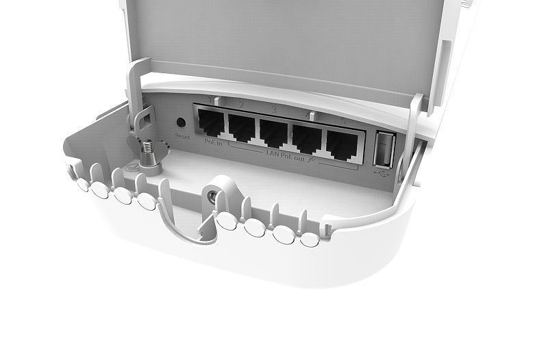MikroTiK OmniTIK 5 POE ac with 2 x 7.5dBi integrated 5GHz Omni antennas - imaginea 3