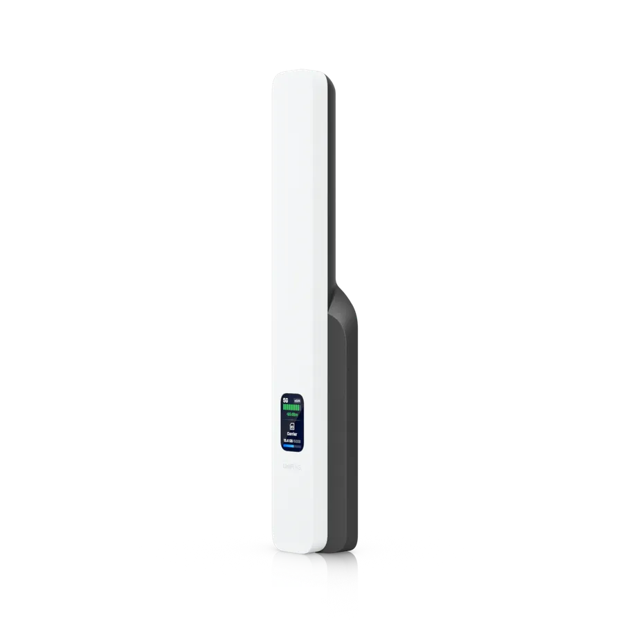 Ubiquiti UniFi 5G Backup - 5G RedCap/4G LTE - 1x Nano-SIM or eSIM - 1x GbE - PoE in - U5G - imaginea 3