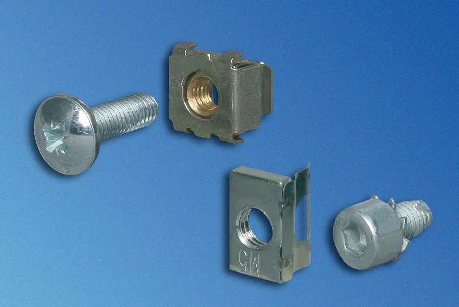 HARDWARE MOUNT KIT FORMEZ M5/2/.