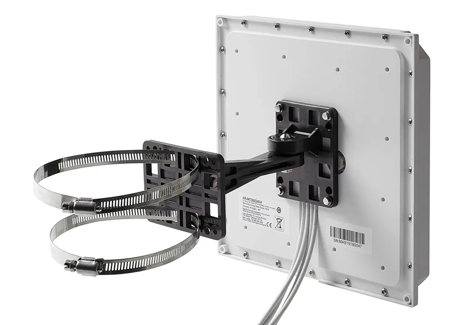 2.4GHZ/5GHZ 6 DBI 60 DEG. PATCH/ANT. 4-PORT DART SELF ID